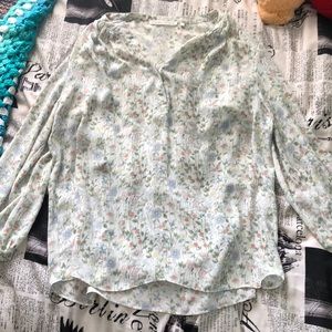 Violet + Claire long sleeve floral blouse